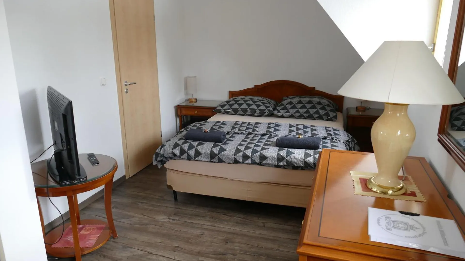 Apartment Ferienwohnung im Bürgergarten Radebeul
